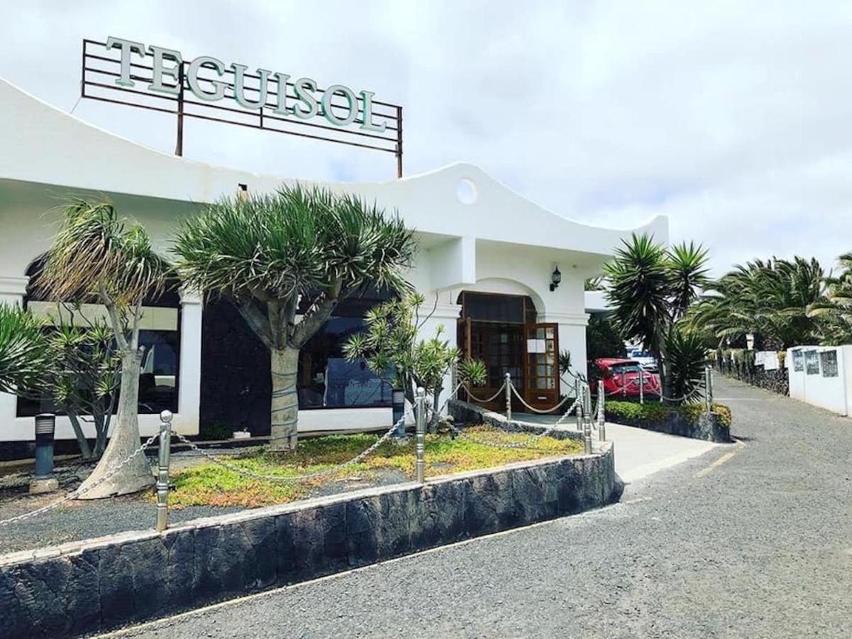 Vivienda Vacacional Rose Costa Teguise Luaran gambar